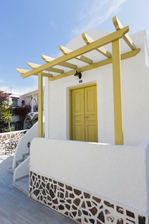 Sunny Days Fira (Santorini)