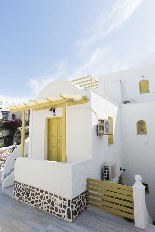 Sunny Days Fira (Santorini)